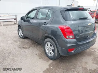 2020 Chevrolet Trax LS with VIN 3GNCJKSB7LL171718, listed as a IAAI auction lot 41742694 with 99,398 mi miles. Bid and sale history available at carsss.com. Image 3.