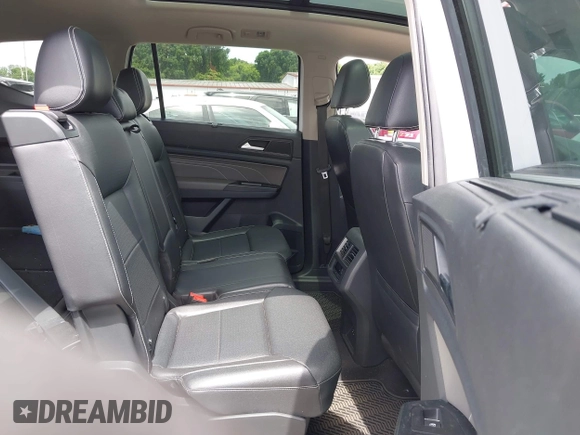 2021 Volkswagen Atlas SEL with VIN 1V2BR2CA4MC541523, listed as a IAAI auction lot 42326498 with 84,090 mi miles and . Bid and sale history available at DreamBid. Image 8.