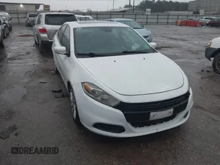 2014 Dodge Dart Limited with VIN 1C3CDFCB2ED902610, listed as a IAAI auction lot 41557978 with 182,300 mi miles. Bid and sale history available at carsss.com. Image 1.