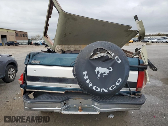 1994 Ford Bronco Custom with VIN 1FMEU15H4RLB23211, listed as a Copart auction lot 79070074 with Not provided miles and Salvage title. Bid and sale history available at DreamBid. Image 6.