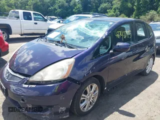 2010 Honda Fit Sport with VIN JHMGE8H42AC007620, listed as a IAAI auction lot 42742785 with 180,312 mi miles and . Bid and sale history available at DreamBid. Image 2.