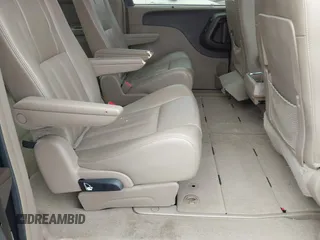 2014 Chrysler Town & Country Touring L with VIN 2C4RC1CG5ER378194, listed as a IAAI auction lot 42176454 with 178,448 mi miles and . Bid and sale history available at carsss.com. Image 8.
