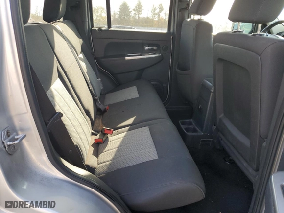 2009 Jeep Liberty Limited with VIN 1J8GN58K39W517511, listed as a Copart auction lot 79118424 with 194,516 mi miles and Salvage Title. Bid and sale history available at carsss.com. Image 11.