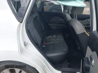 2016 Kia Soul + with VIN KNDJP3A59G7370859, listed as a IAAI auction lot 41941040 with 1 mi miles. Bid and sale history available at carsss.com. Image 8.