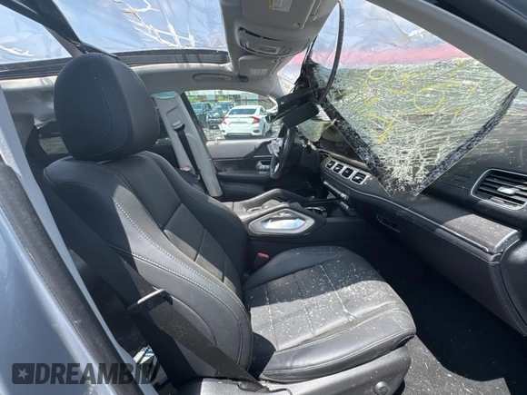 2022 Mercedes-Benz GLE 450 with VIN 4JGFB5KB0NA649052, listed as a Copart auction lot 64226345 with Not provided miles and Clean title. Bid and sale history available at DreamBid. Image 5.