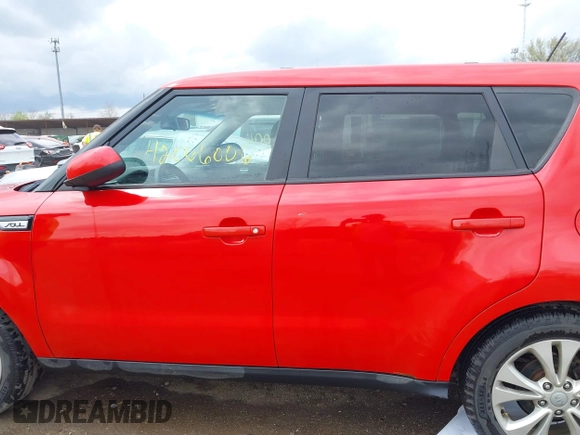 2015 Kia Soul + with VIN KNDJP3A52F7768090, listed as a IAAI auction lot 42066006 with 164,241 mi miles and . Bid and sale history available at DreamBid. Image 14.