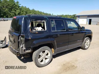 2014 Jeep Patriot Sport with VIN 1C4NJPBA7ED585483, listed as a Copart auction lot 68927324 with 204,218 mi miles and Salvage title. Bid and sale history available at DreamBid. Image 3.
