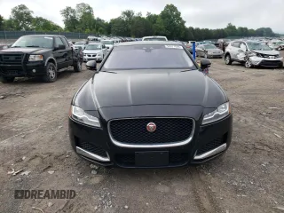2017 Jaguar XF 20d Premium with VIN SAJBD4BN2HCY32206, listed as a Copart auction lot 52677693 with 99,013 mi miles. Bid and sale history available at carsss.com. Image 5.