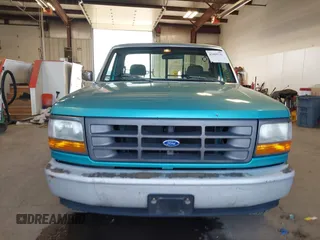 1994 Ford F-150 Special with VIN 1FTEF15N4RLA40379, listed as a IAAI auction lot 41809241 with 173,537 mi miles. Bid and sale history available at carsss.com. Image 12.