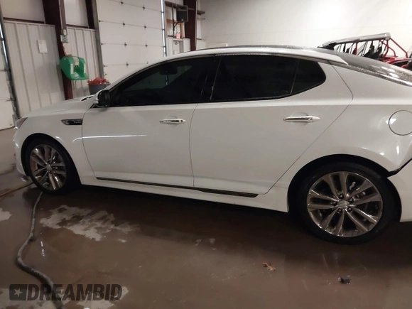 2015 Kia Optima SXL Turbo with VIN 5XXGR4A67FG395283, listed as a IAAI auction lot 41277314 with 171,473 mi miles and . Bid and sale history available at DreamBid. Image 15.