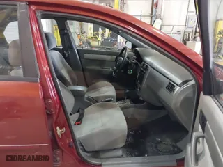 2007 Suzuki Forenza with VIN KL5JD56Z47K599789, listed as a IAAI auction lot 41747725 with 145,029 mi miles. Bid and sale history available at carsss.com. Image 5.