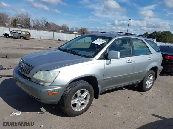 2001 Lexus RX 300 with VIN JTJHF10U310201514, listed as a IAAI auction lot 41718627 with 171,195 mi miles. Bid and sale history available at carsss.com. Image 2.