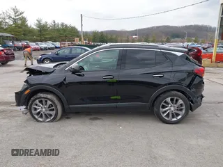 2022 Buick Encore GX Essence with VIN KL4MMGSLXNB136597, listed as a IAAI auction lot 40908220 with 28,855 mi miles. Bid and sale history available at carsss.com. Image 14.