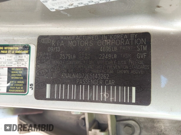 2014 Kia Cadenza Premium with VIN KNALN4D72E5143262, listed as a IAAI auction lot 41663400 with 176,471 mi miles. Bid and sale history available at carsss.com. Image 9.