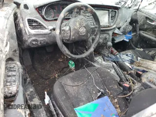 2016 Dodge Dart SXT z VIN 1C3CDFBB7GD650373, wystawiony jako Copart lot #56409275 z przebiegiem 133 309 mil mil oraz Szkoda całkowita • Salvage title. Historia ofert i sprzedaży dostępna na DreamBid. Obrazek 9.