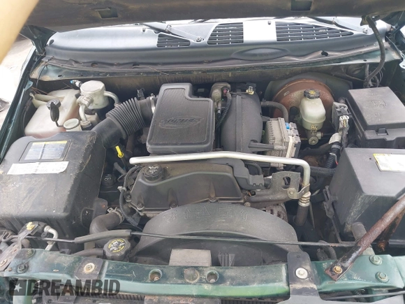 2005 Chevrolet TrailBlazer LT with VIN 1GNDT13S852337434, listed as a IAAI auction lot 41932250 with 209,003 mi miles and . Bid and sale history available at DreamBid. Image 10.