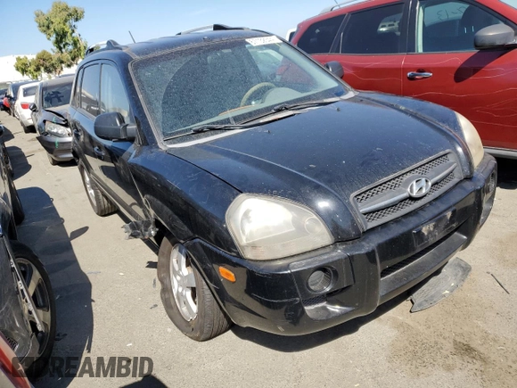 2005 Hyundai Tucson GL with VIN KM8JM12B95U193435, listed as a Copart auction lot 67132344 with 282,401 mi miles and Clean Title. Bid and sale history available at carsss.com. Image 4.