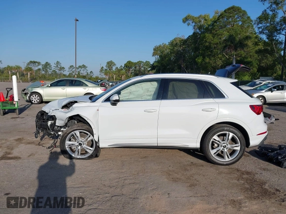 2024 Audi Q3 S line Premium Plus with VIN WA1EECF36R1152747, listed as a IAAI auction lot 42110619 with 16,926 mi miles and . Bid and sale history available at DreamBid. Image 14.