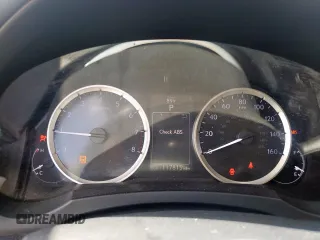 2014 Lexus IS 250 with VIN JTHBF1D28E5021485, listed as a Copart auction lot 61985045 with 117,815 mi miles and Salvage title. Bid and sale history available at DreamBid. Image 9.
