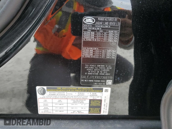 2025 Land Rover Defender S with VIN SALEJ7EX9S2366119, listed as a Copart auction lot 41674105 with 3,519 mi miles and Salvage title. Bid and sale history available at DreamBid. Image 14.