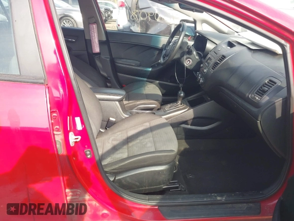 2015 Kia Forte LX with VIN KNAFX4A67F5381306, listed as a IAAI auction lot 41509081 with 175,383 mi miles and . Bid and sale history available at carsss.com. Image 5.