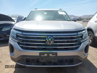 2024 Volkswagen Atlas SE with VIN 1V2HR2CA2RC568429, listed as a IAAI auction lot 42371188 with 18,903 mi miles and . Bid and sale history available at DreamBid. Image 12.