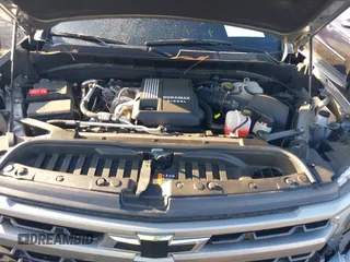 2023 Chevrolet Silverado 1500 RST with VIN 1GCUDEE83PZ220384, listed as a IAAI auction lot 41522119 with 25,797 mi miles and . Bid and sale history available at DreamBid. Image 10.