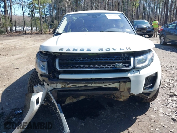 2017 Land Rover Range Rover Evoque SE z VIN SALVP2BG0HH172655, wystawiony jako IAAI lot #41794218 z przebiegiem 71 017 mil mil oraz . Historia ofert i sprzedaży dostępna na DreamBid. Obrazek 6.