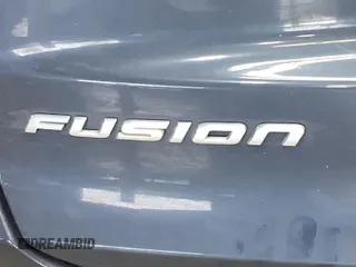 2020 Ford Fusion SE z VIN 3FA6P0H76LR177007, wystawiony jako IAAI lot #42325024 z przebiegiem 79 951 mil mil oraz . Historia ofert i sprzedaży dostępna na DreamBid. Obrazek 1.