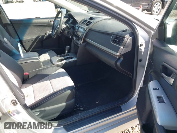 2012 Toyota Camry L with VIN 4T1BF1FK3CU507909, listed as a IAAI auction lot 41884046 with 175,941 mi miles. Bid and sale history available at carsss.com. Image 5.