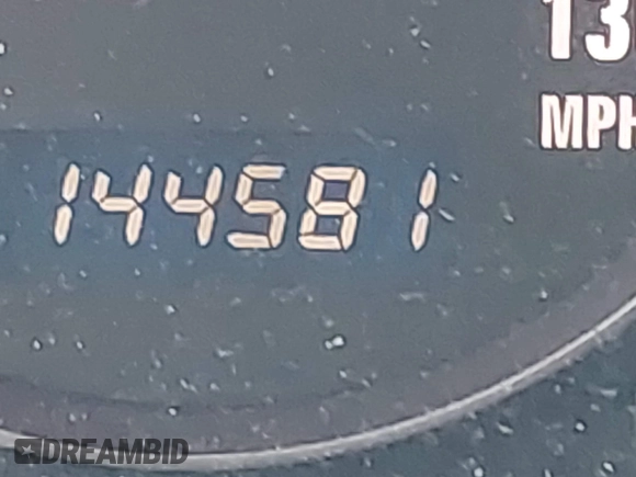 2004 Suzuki XL7 LX z VIN JS3TX92V444102973, wystawiony jako IAAI lot #41708405 z przebiegiem 144 581 mil mil oraz . Historia ofert i sprzedaży dostępna na DreamBid. Obrazek 16.
