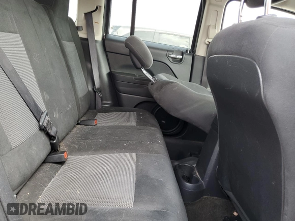 2016 Jeep Patriot Sport with VIN 1C4NJPBA2GD629201, listed as a Copart auction lot 53488795 with 98,382 mi miles and Salvage Title. Bid and sale history available at carsss.com. Image 11.