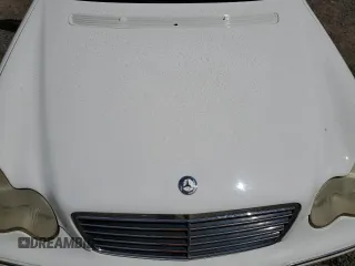 2004 Mercedes-Benz C 230 Kompressor with VIN WDBRF40J04F548247, listed as a Copart auction lot 58189555 with 80,351 mi miles and Salvage title. Bid and sale history available at DreamBid. Image 11.