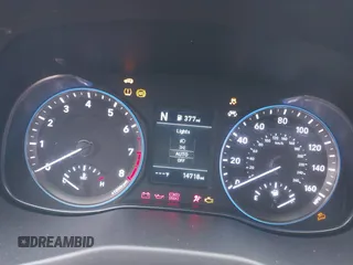 2019 Hyundai Kona Limited with VIN KM8K33A51KU355200, listed as a IAAI auction lot 41577081 with 14,718 mi miles. Bid and sale history available at carsss.com. Image 7.