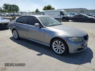 2011 BMW 3 Series 328i with VIN WBAPH5G5XBNM78452, listed as a Copart auction lot 53404895 with 163,592 mi miles and Salvage title. Bid and sale history available at DreamBid. Image 4.