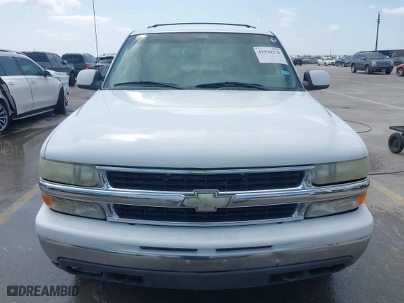 2001 Chevrolet Tahoe LT with VIN 1GNEC13T91R135247, listed as a IAAI auction lot 41930276 with 266,050 mi miles. Bid and sale history available at carsss.com. Image 13.