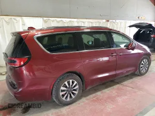 2021 Chrysler Pacifica Hybrid Touring L with VIN 2C4RC1L77MR596250, listed as a Copart auction lot 52892595 with 114,876 mi miles and Salvage title. Bid and sale history available at DreamBid. Image 3.
