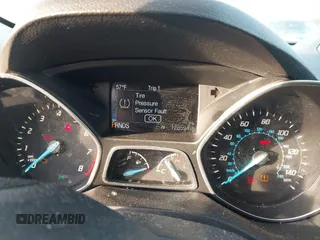 2014 Ford Escape SE with VIN 1FMCU9G96EUC53975, listed as a IAAI auction lot 41342661 with 128,594 mi miles. Bid and sale history available at carsss.com. Image 7.