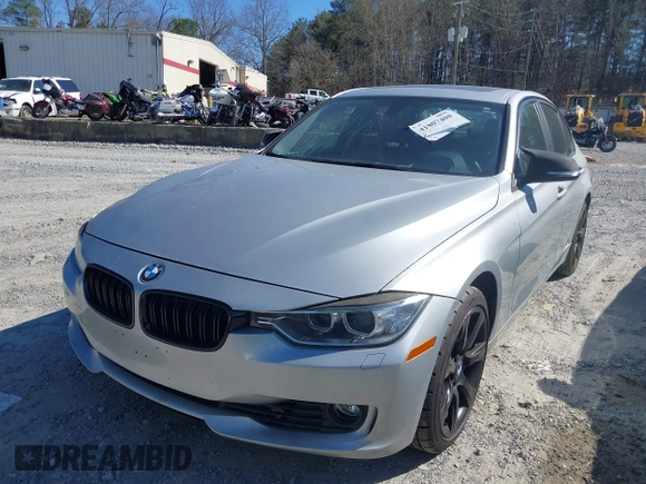 2014 BMW 3 Series 335i xDrive with VIN WBA3B9G52ENR91044, listed as a IAAI auction lot 41807408 with 200,000 mi miles and . Bid and sale history available at carsss.com. Image 17.