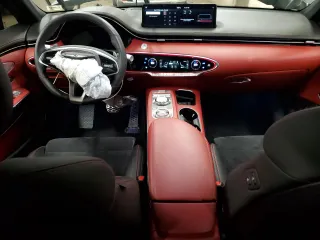 2022 Genesis GV70 Sport z VIN KMUMCDTC5NU041548, wystawiony jako Copart lot #43060725 z przebiegiem Nie podano mil oraz Szkoda całkowita • Salvage title. Historia ofert i sprzedaży dostępna na DreamBid. Obrazek 8.