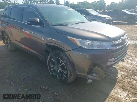 2018 Toyota Highlander LE with VIN 5TDZZRFH4JS250712, listed as a Copart auction lot 55106765 with 88,836 mi miles and Salvage title. Bid and sale history available at DreamBid. Image 15.