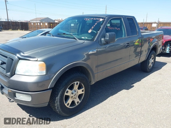 2005 Ford F-150 XLT with VIN 1FTPX145X5NA05142, listed as a IAAI auction lot 42021927 with 178,425 mi miles. Bid and sale history available at carsss.com. Image 2.