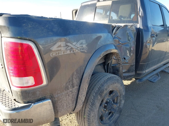 2018 Ram 2500 Laramie with VIN 3C6UR5FL4JG328614, listed as a IAAI auction lot 41420341 with 188,142 mi miles. Bid and sale history available at carsss.com. Image 6.