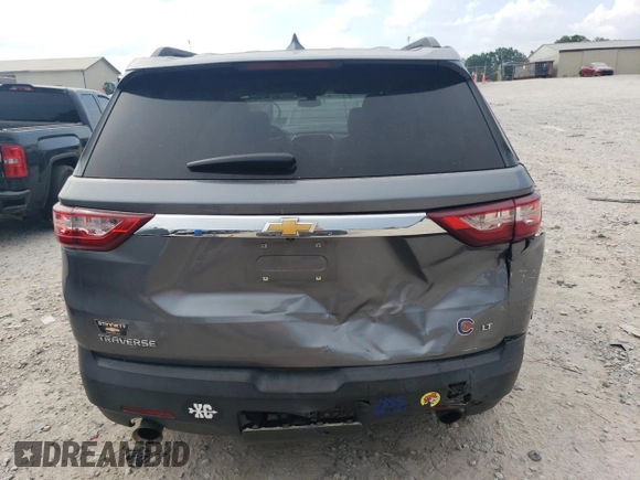 2019 Chevrolet Traverse LT Cloth z VIN 1GNERGKW7KJ141156, wystawiony jako Copart lot #62134795 z przebiegiem 116 311 mil mil oraz Szkoda całkowita • Salvage title. Historia ofert i sprzedaży dostępna na DreamBid. Obrazek 6.