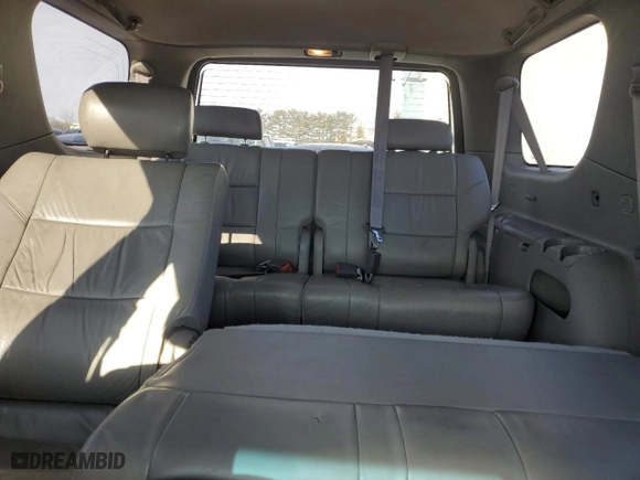 2003 Toyota Sequoia Limited with VIN 5TDBT48A23S193886, listed as a Copart auction lot 42510285 with 193,841 mi miles and Salvage Title. Bid and sale history available at carsss.com. Image 10.
