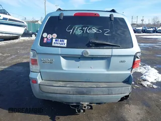 2008 Mercury Mariner with VIN 4M2CU91ZX8KJ30882, listed as a IAAI auction lot 41596802 with 204,769 mi miles. Bid and sale history available at carsss.com. Image 16.
