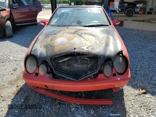 2000 Mercedes-Benz CLK 320/430 z VIN WDBLK70G7YT039206, wystawiony jako Copart lot #53269374 z przebiegiem Nie podano mil oraz Nie do naprawy • Non repairable. Historia ofert i sprzedaży dostępna na DreamBid. Obrazek 5.