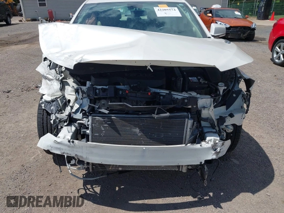 2012 Buick LaCrosse Premium 1 z VIN 1G4GD5E34CF130301, wystawiony jako IAAI lot #42205574 z przebiegiem 117 941 mil mil oraz . Historia ofert i sprzedaży dostępna na DreamBid. Obrazek 6.