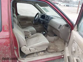 2000 Nissan Frontier 2WD XE with VIN 1N6DD26S5YC406664, listed as a IAAI auction lot 41530423 with 259,037 mi miles. Bid and sale history available at carsss.com. Image 8.