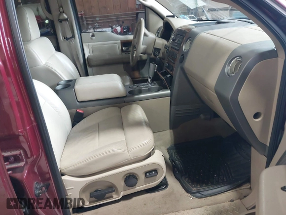 2004 Ford F-150 XLT with VIN 1FTPW14564KD79671, listed as a IAAI auction lot 42166489 with 205,083 mi miles. Bid and sale history available at carsss.com. Image 5.